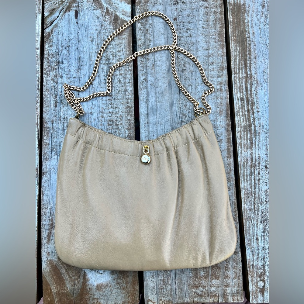 Ande’ vintage taupe leather bag with gold chain strap